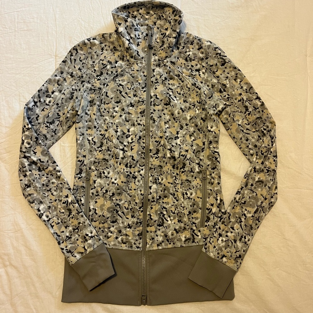 Lululemon Women's Patterned Jacket